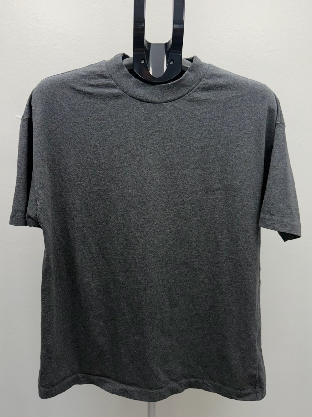 Fear of God Essentials Gray Logo T-Shirt Men’s Size S 100% Cotton Minimalist